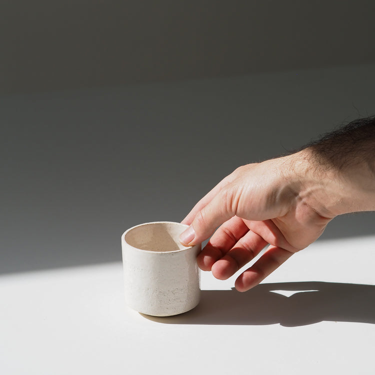 GOBELET MOYEN SABLE BLANC INTÉGRAL Ø7CM