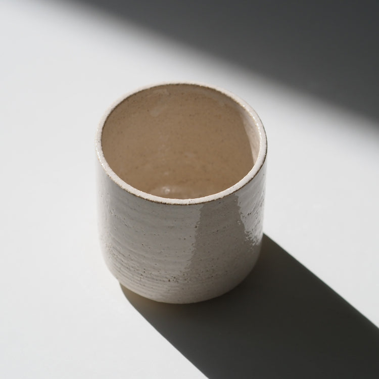 GOBELET MOYEN SABLE BLANC INTÉGRAL Ø7CM