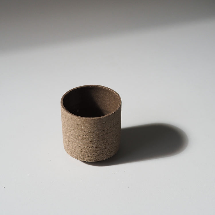 GOBELET MOYEN GRIS TRANSPARENT Ø7CM