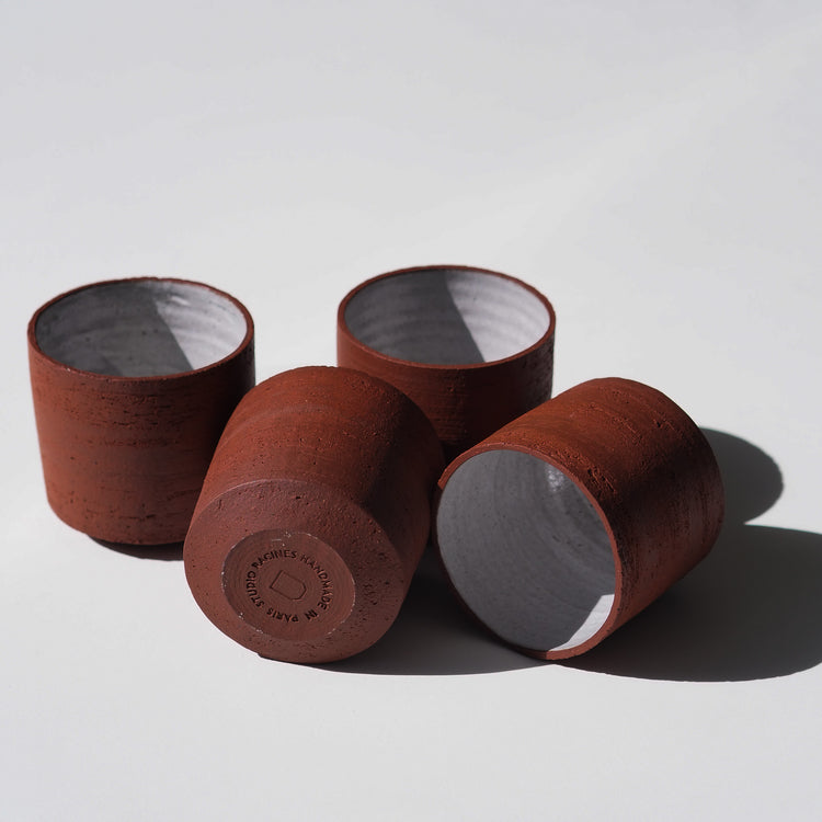 GOBELET MOYEN ROUGE BLANC Ø7CM