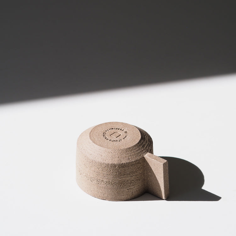 TASSE À ANSE GRISE BLANC Ø9CM