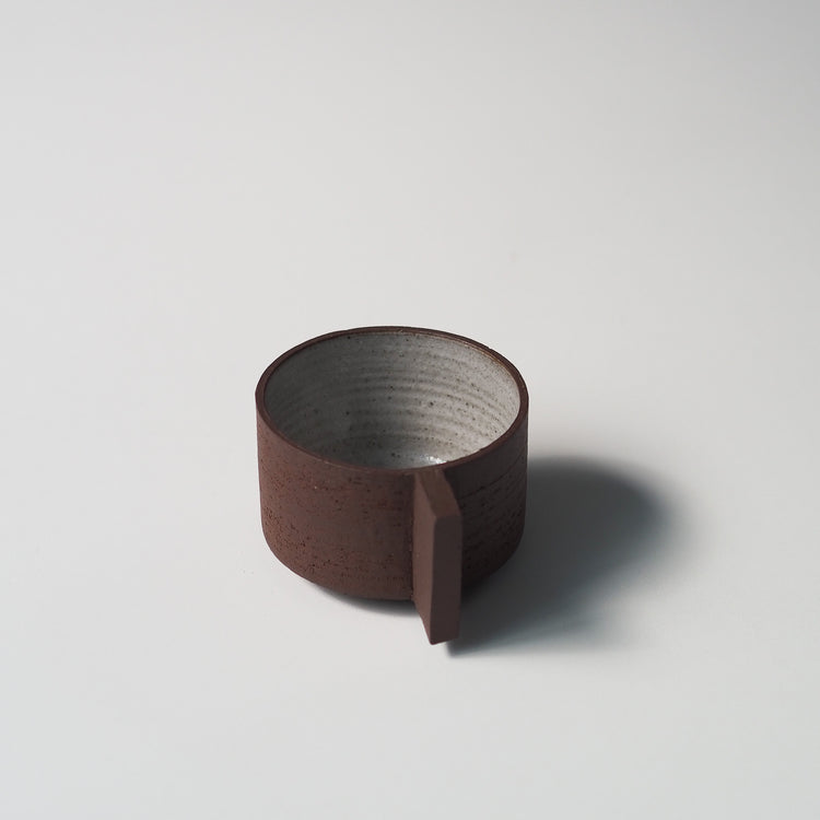 TASSE À ANSE ROUGE BLANC Ø9CM