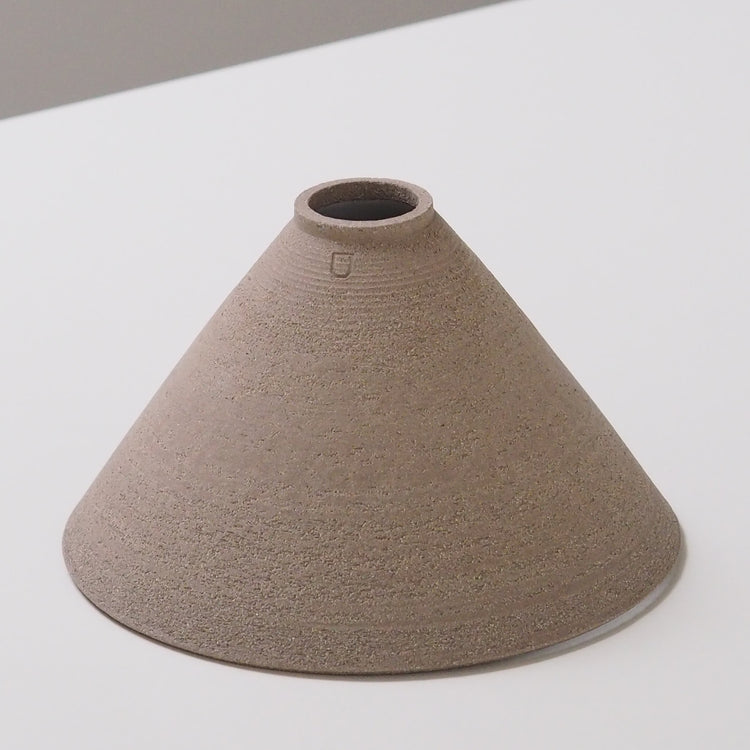 SUSPENSION TAILLE M GRES GRIS Ø23CM H14CM
